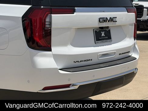 New 2026 GMC Yukon XL Elevation w/ Elevation Premium Package RWD image 6