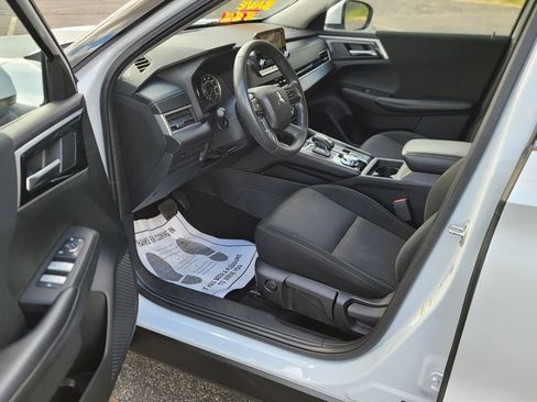 Used 2022 Mitsubishi Outlander ES image 18