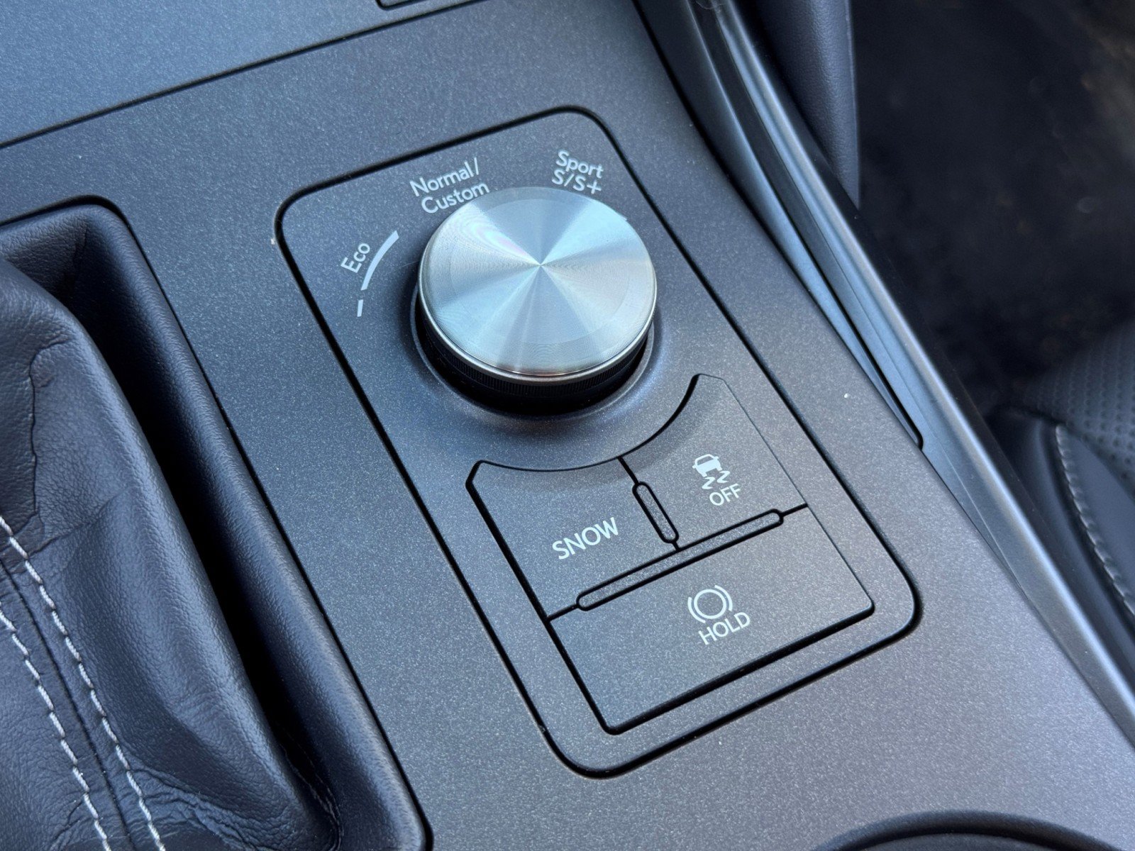 Used 2023 Lexus IS 350 F Sport AWD/4WD image 31