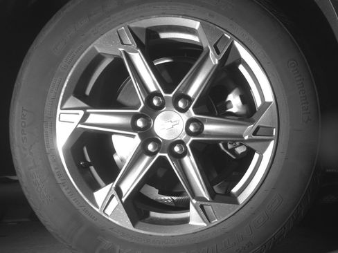 Used 2025 Chevrolet Blazer LT FWD image 13