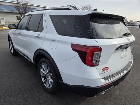 Used 2023 Ford Explorer Limited image 5