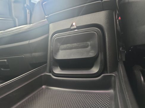 Used 2023 Rivian R1S Adventure AWD/4WD image 33