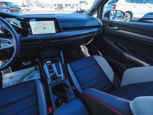 Used 2024 Volkswagen GTI Autobahn image 38