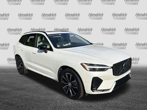 Certified 2024 Volvo XC60 B5 Plus w/ Protection Package Premier AWD/4WD image 2
