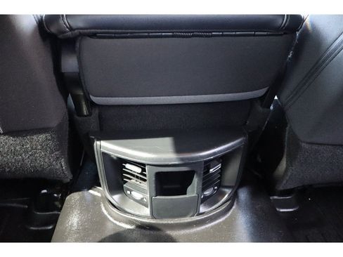 Used 2019 RAM 2500 Big Horn AWD/4WD image 18