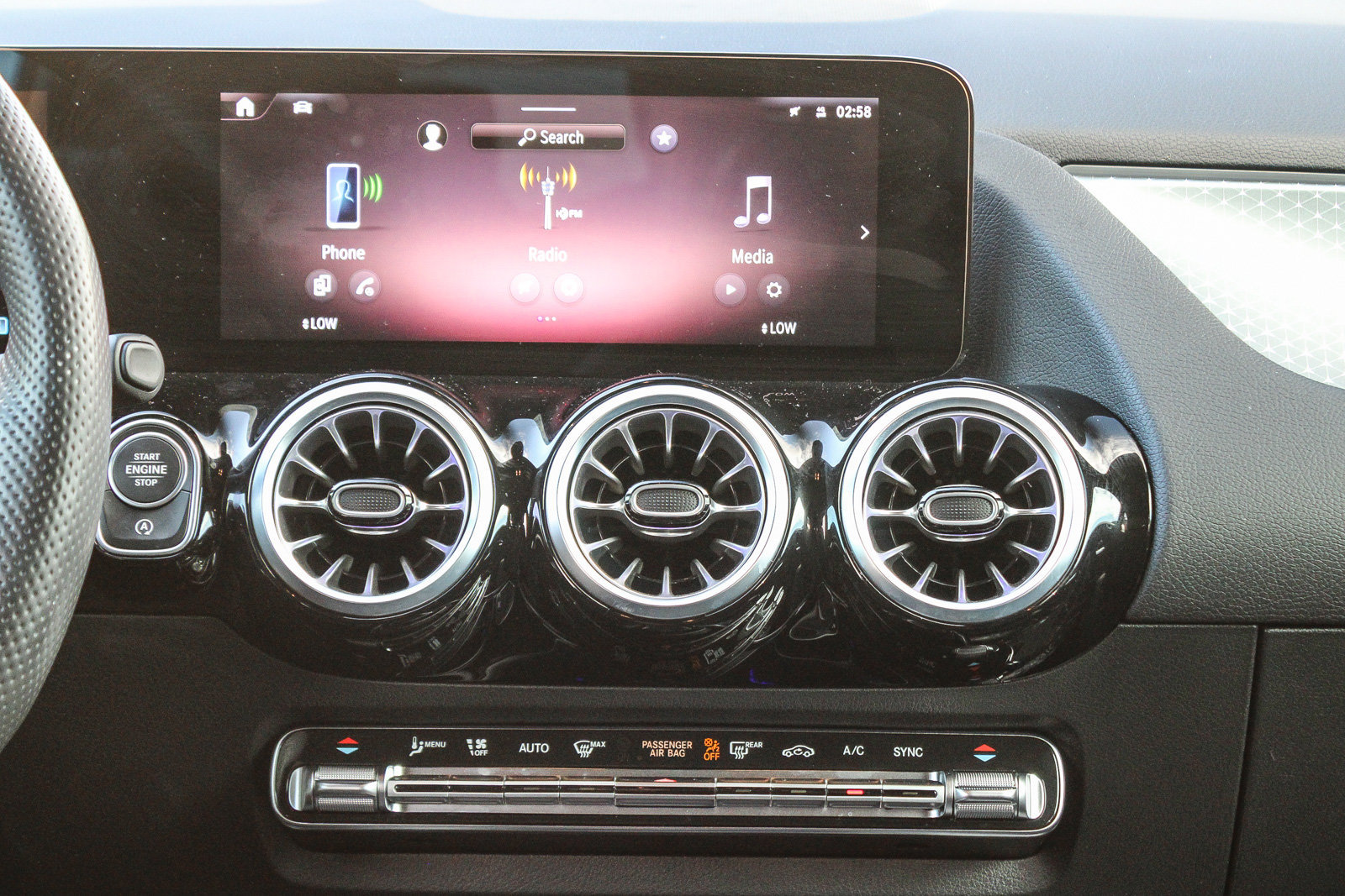 Certified 2025 Mercedes-Benz GLA 250 4MATIC image 11