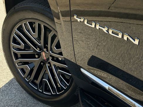 New 2026 GMC Yukon Elevation image 6