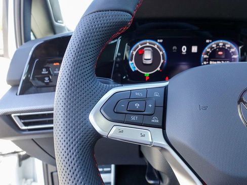 New 2025 Volkswagen GTI SE image 18