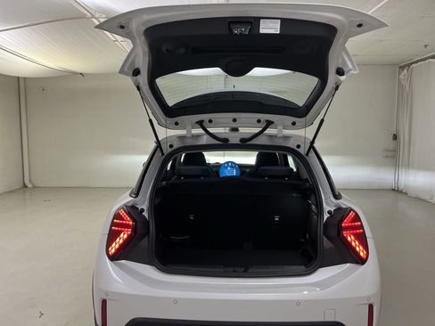 Certified 2025 MINI Cooper S image 25