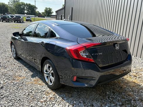 Used 2018 Honda Civic LX image 9