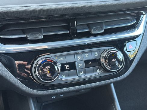 New 2026 Buick Envista Sport Touring w/ Convenience I Package FWD image 20