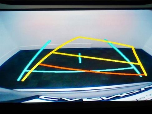 Used 2017 Toyota RAV4 SE image 17