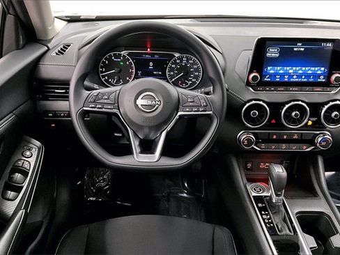 New 2025 Nissan Sentra SV image 19