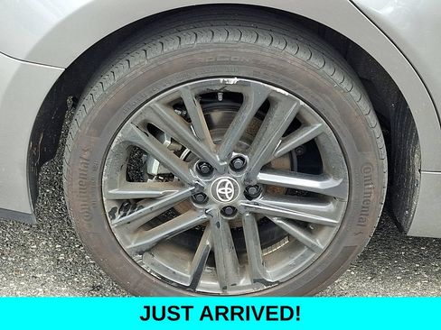 Used 2025 Toyota Camry SE w/ Convenience Package AWD/4WD image 8
