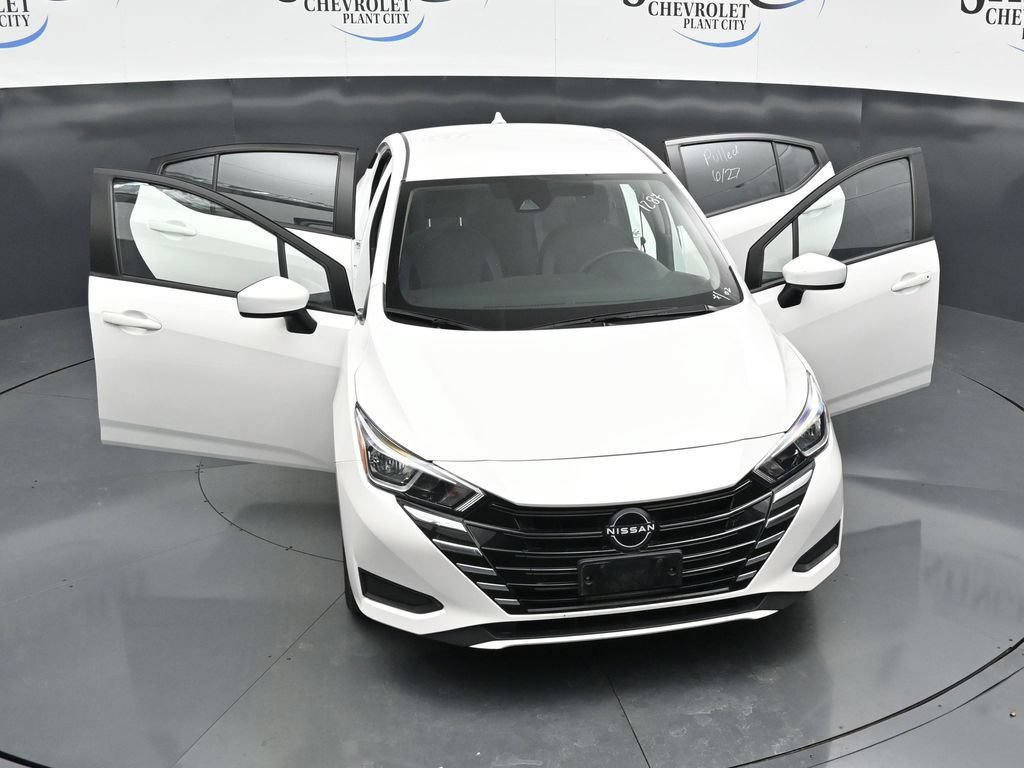 Used 2024 Nissan Versa SV FWD image 34