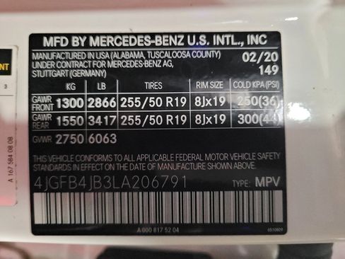 Used 2020 Mercedes-Benz GLE 350 w/ Premium Package image 33