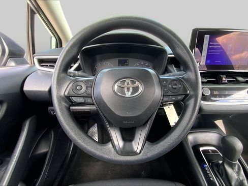 Used 2024 Toyota Corolla LE FWD image 6