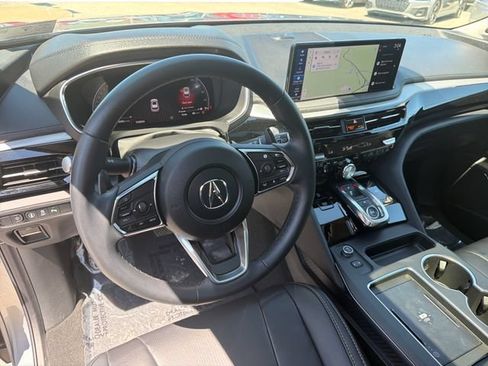 Used 2025 Acura MDX w/ Technology Package AWD/4WD image 13
