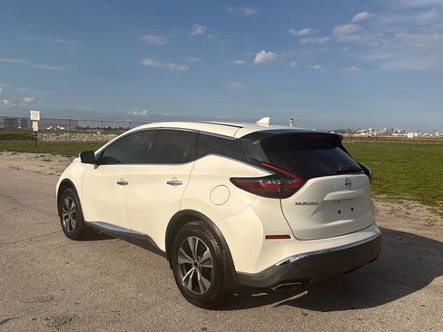 Used 2020 Nissan Murano S w/ Technology Package FWD image 3