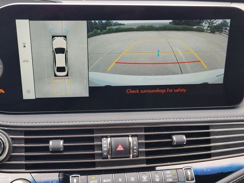 Used 2023 Lexus LS 500 w/ Interior Upgrade Package image 15