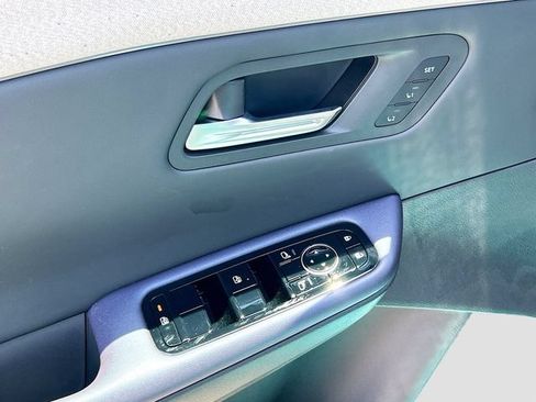 New 2026 Nissan Leaf Platinum+ FWD image 14