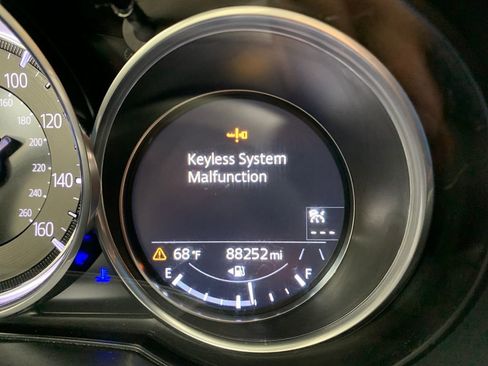 Used 2021 MAZDA CX-5 Carbon Edition image 30