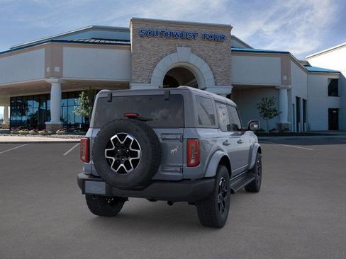 New 2025 Ford Bronco Outer Banks image 8