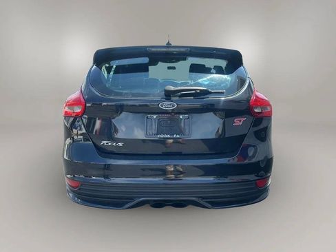 Used 2015 Ford Focus ST w/ Equipment Group 401A image 5