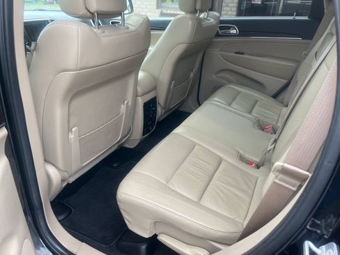 Used 2014 Jeep Grand Cherokee Limited AWD/4WD image 30