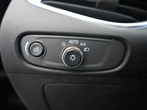 Used 2016 Chevrolet Malibu Hybrid w/ Leather Package FWD image 24