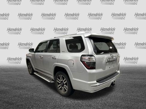Used 2022 Toyota 4Runner Limited RWD image 8