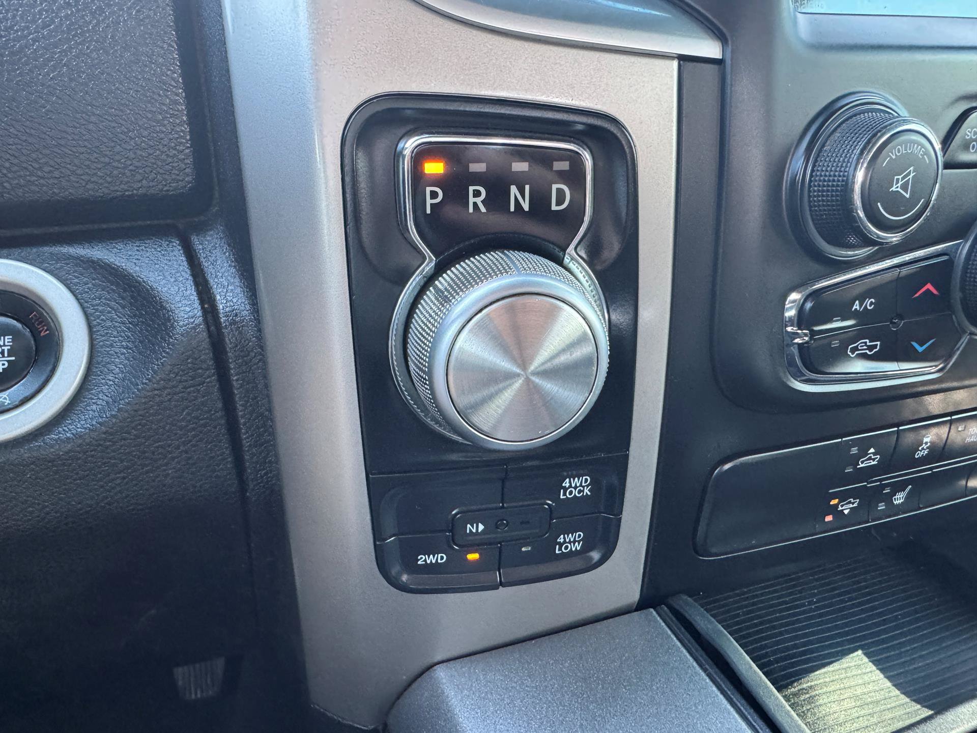 Used 2018 RAM 1500 Rebel w/ Ram 1500 Black Rebel Group AWD/4WD image 15