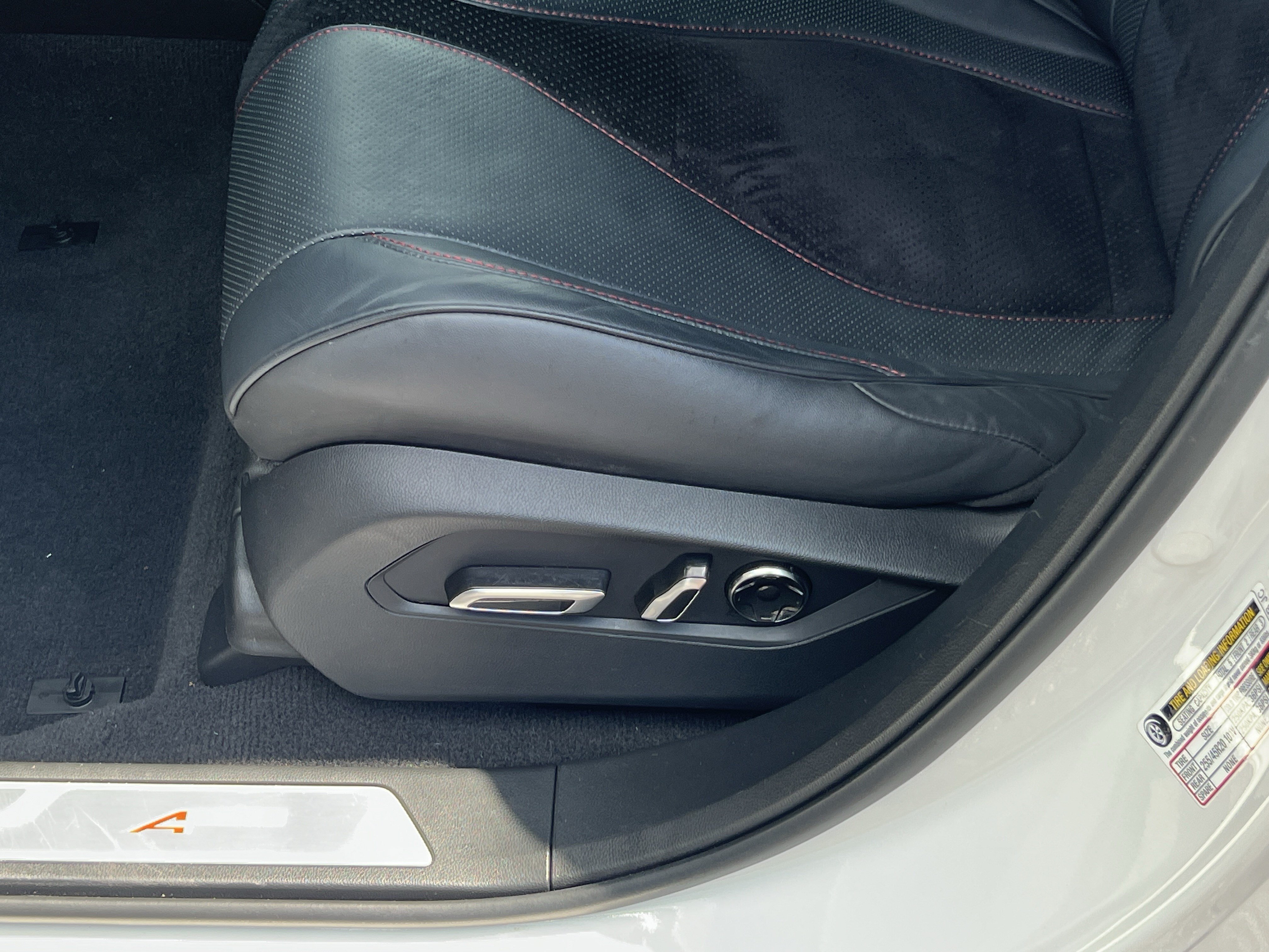 Certified 2023 Acura RDX w/ Advance Package FWD image 10