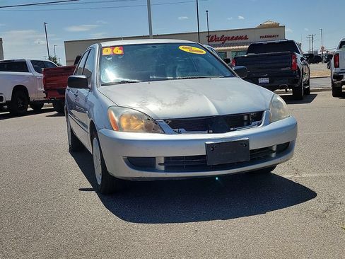 Used 2006 Mitsubishi Lancer FWD image 2
