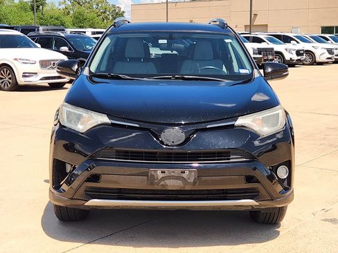 Used 2016 Toyota RAV4 XLE FWD image 2