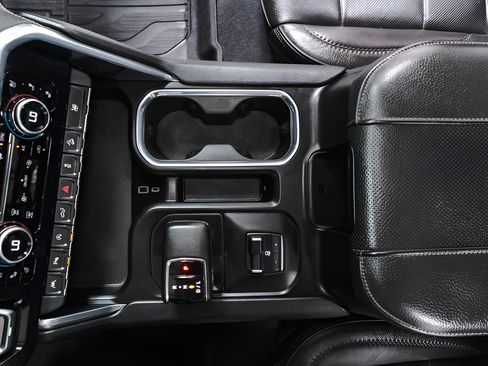 Used 2023 GMC Sierra 1500 Denali AWD/4WD image 16