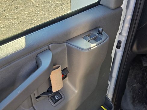 New 2025 Chevrolet Express 3500 w/ Power Convenience Package image 19