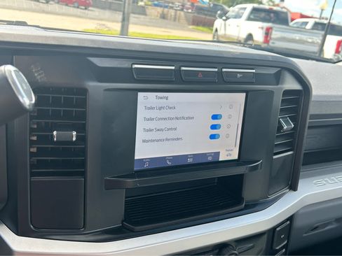 Used 2023 Ford F250 XL w/ XL Driver Assist Package RWD image 29