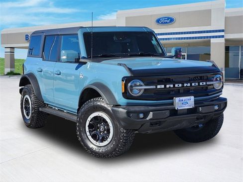 Used 2023 Ford Bronco Outer Banks w/ Sasquatch Package image 31