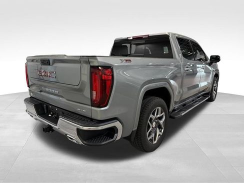 Used 2023 GMC Sierra 1500 SLT w/ SLT Premium Plus Package AWD/4WD image 5