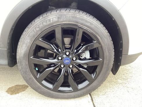 Used 2017 Ford Escape Titanium AWD/4WD image 9
