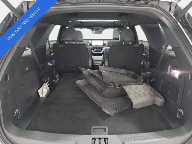 Used 2026 Ford Explorer Tremor w/ Tremor Ultimate Package AWD/4WD image 33