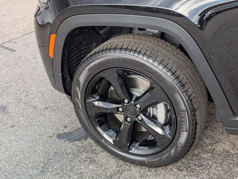 New 2026 Jeep Grand Cherokee L Limited image 29