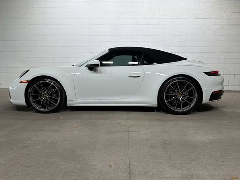 Certified 2020 Porsche 911 Carrera image 2