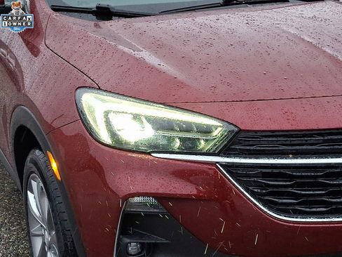 Used 2022 Buick Encore GX Essence w/ Experience Buick Package image 10