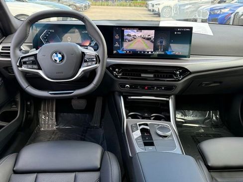 Used 2025 BMW 330i xDrive Sedan w/ Convenience Package AWD/4WD image 30