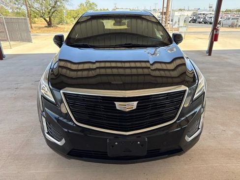 Used 2019 Cadillac XT5 Premium Luxury w/ Sport Package FWD image 2