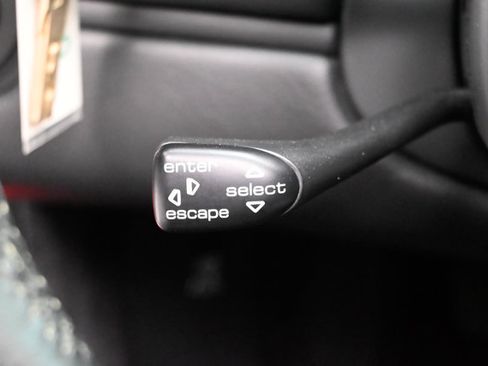 Used 2003 Porsche 911 Targa RWD image 58