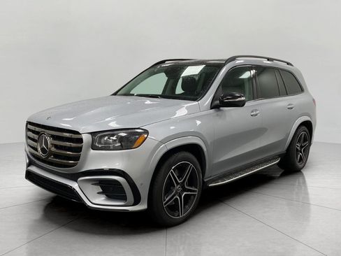 New 2026 Mercedes-Benz GLS 450 4MATIC image 10