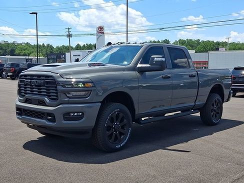 New 2026 RAM 2500 Tradesman AWD/4WD image 6